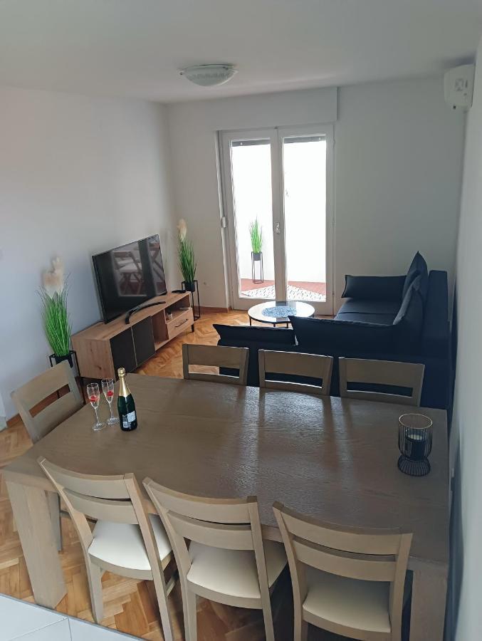 Apartman Luna Zadar Buitenkant foto